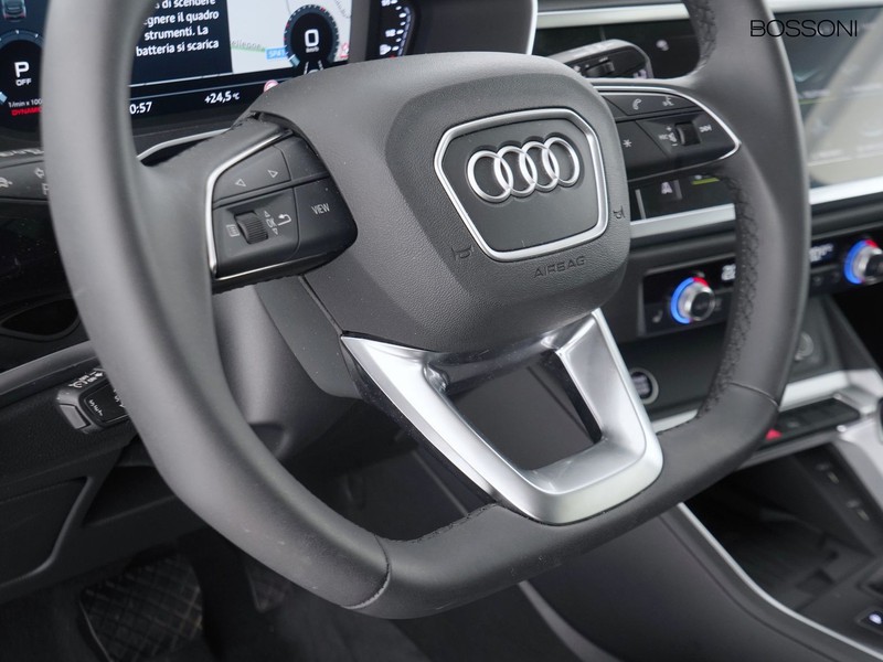 25 - Audi Q3 sportback 35 1.5 tfsi evo2 s line edition s tronic