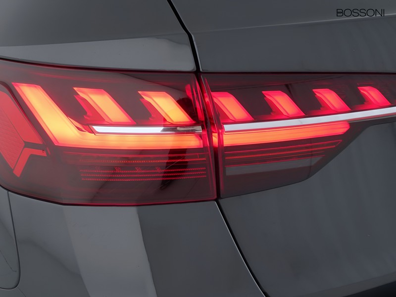 7 - Audi A4 avant 35 2.0 tdi mhev 163cv business advanced s tronic