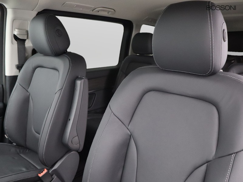 7 - Mercedes Vans Classe V extralong 300 d avantgarde 9g-tronic plus