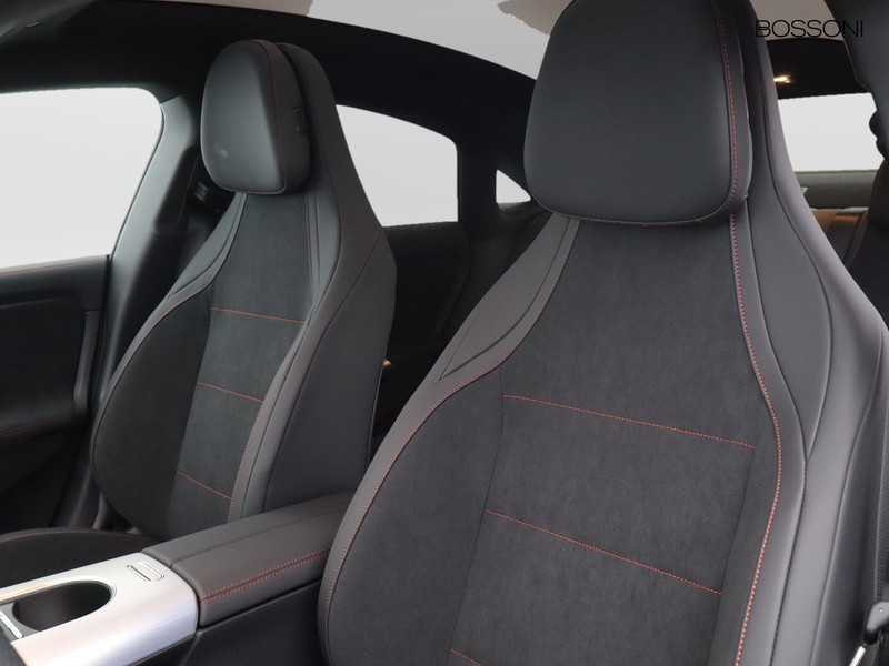 7 - Mercedes CLA 200 amg line advanced plus 4matic auto