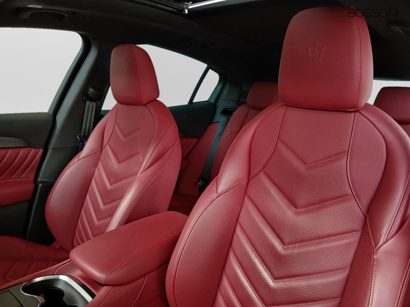 7 - Maserati Grecale 3.0 v6 v6 530cv trofeo awd