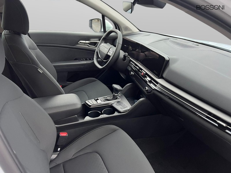 7 - Kia Sportage 1.6 crdi mhev business dct7