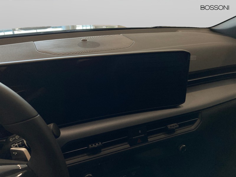 13 - Kia Xceed 1.0 t-gdi mhev style dct7