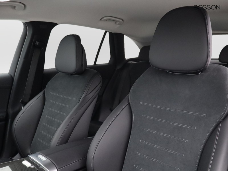 7 - Mercedes GLC suv 220 d amg line premium 4matic 9g-tronic