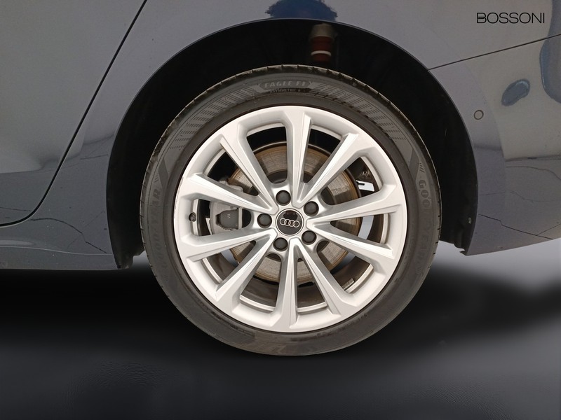 25 - Audi A5 avant 2.0 tdi mhev+ 204cv business advanced