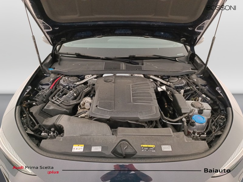 31 - Audi A5 avant 2.0 tdi mhev+ 204cv business advanced