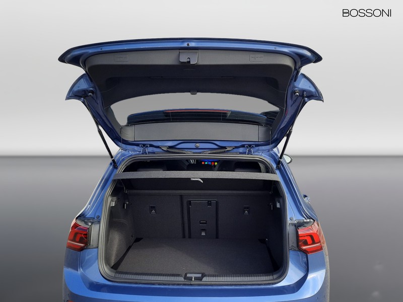 19 - Volkswagen Golf 2.0 tdi scr 150cv r-line plus dsg