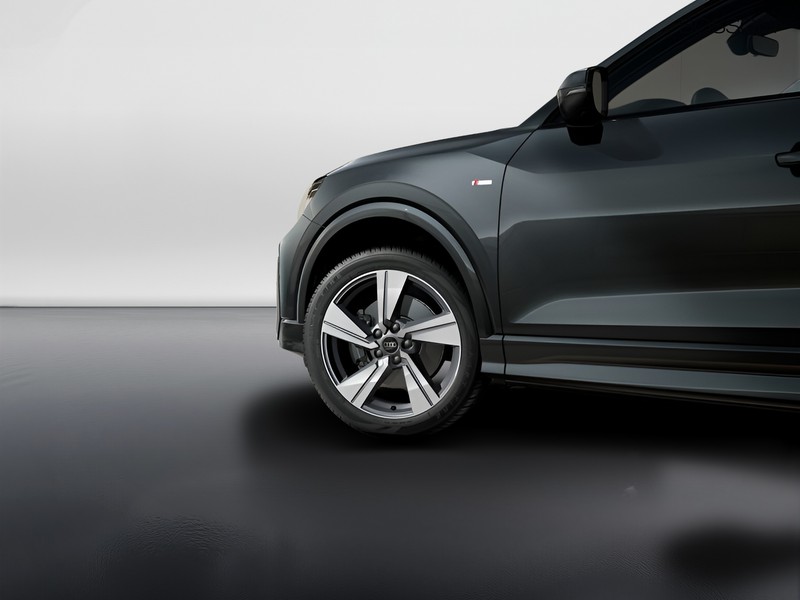 7 - Audi Q2 35 2.0 tdi s line edition s tronic