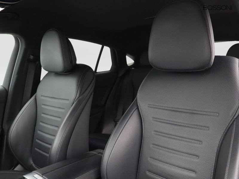 7 - Mercedes GLC coupe 220 d amg line advanced 4matic 9g-tronic
