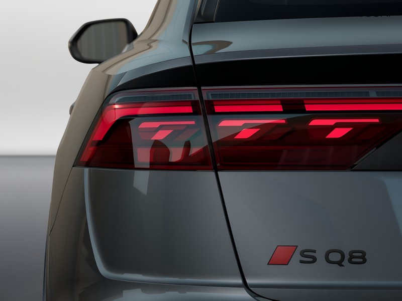 7 - Audi Q8 s4.0 v8 tfsi quattro tiptronic