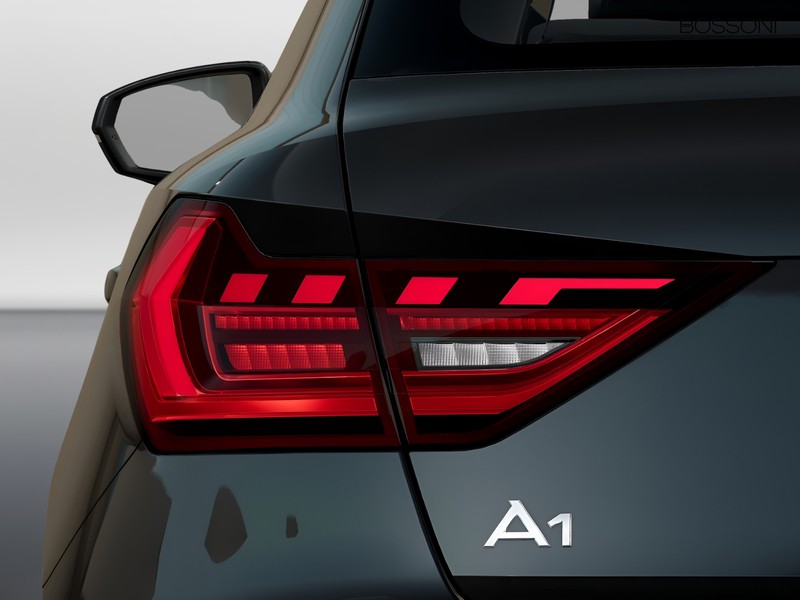7 - Audi A1 sportback 30 1.0 tfsi 116cv s line edition s tronic