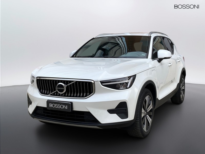 1 - Volvo XC40 1.5 t4 recharge plug-in-hybrid core automatico
