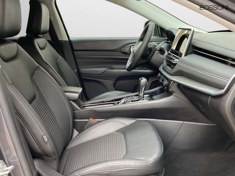 7 - Jeep Compass 1.3 turbo t4 phev business plus 4xe at6