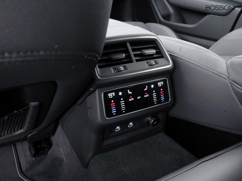 31 - Audi A6 avant 55 2.0 tfsi e s line edition quattro ultra s tronic