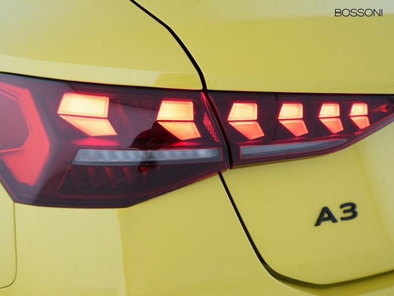 7 - Audi A3 allstreet 1.5 tfsi mhev 48v 150cv business advanced s tronic