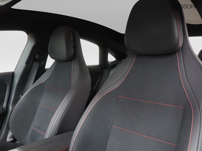 7 - Mercedes CLA 250+ elettrica premium plus