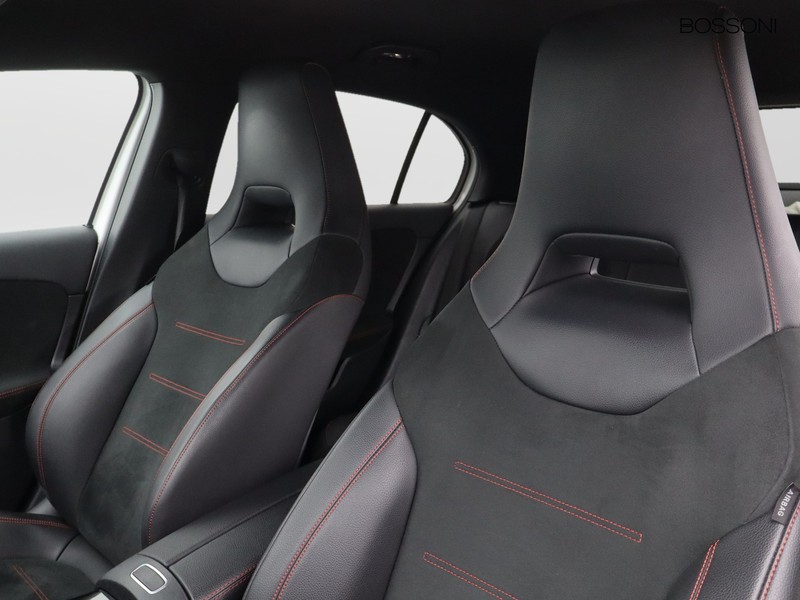 7 - Mercedes Classe A 200 premium 7g-dct