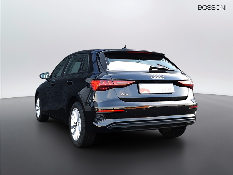 7 - Audi A3 sportback 30 1.0 tfsi business
