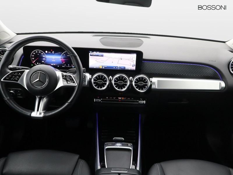 13 - Mercedes GLB 200 d progressive advanced plus 8g-dct