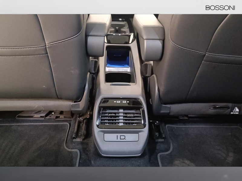 25 - Volkswagen ID.4 77 kwh pro performance 204cv