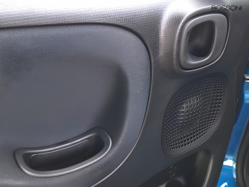 19 - Fiat Pandina cross 1.0 firefly hybrid 65cv cross s&s