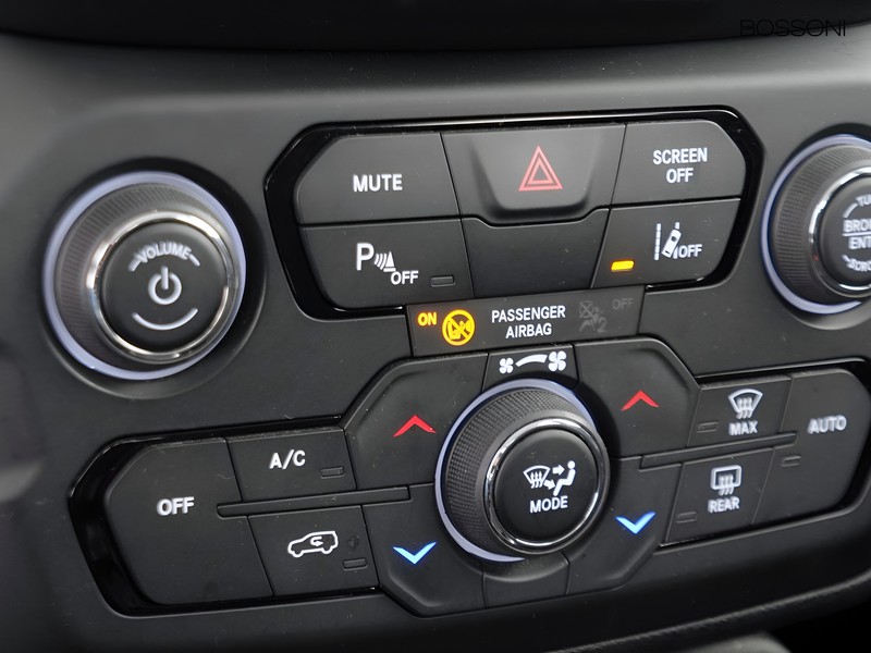 25 - Jeep Renegade 1.0 t3 longitude 2wd
