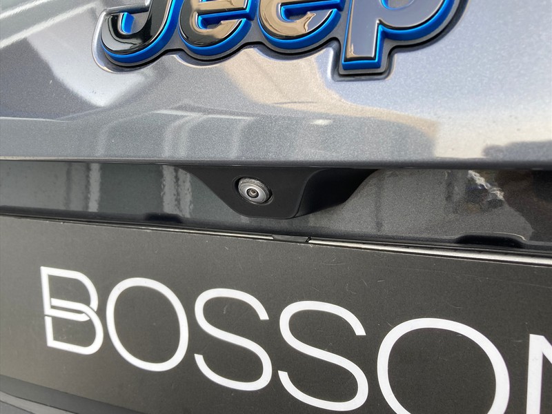 25 - Jeep Compass 1.3 turbo t4 phev trailhawk 4xe at6