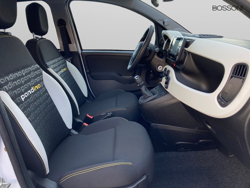 7 - Fiat Pandina cross 1.0 firefly hybrid 65cv cross s&s