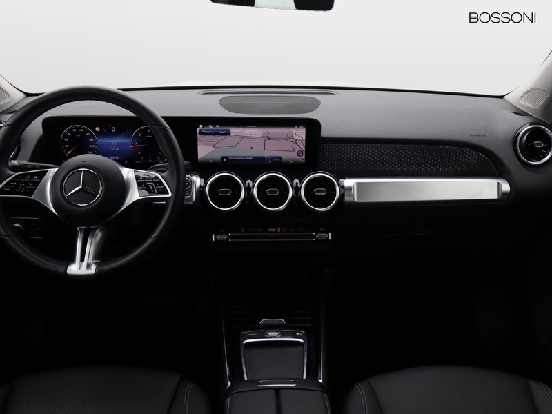 13 - Mercedes GLB 180 d progressive advanced 8g-dct