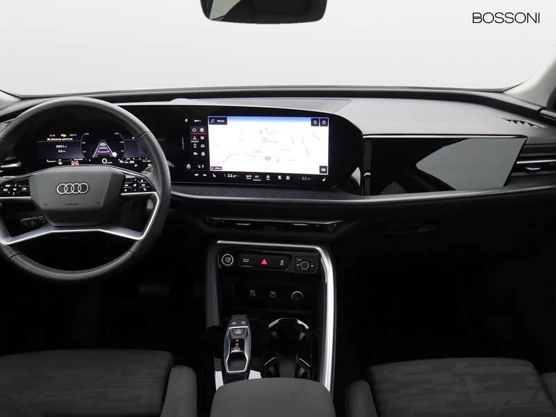 13 - Audi Q5 2.0 tfsi mhev+ 204cv business advanced quattro s tronic