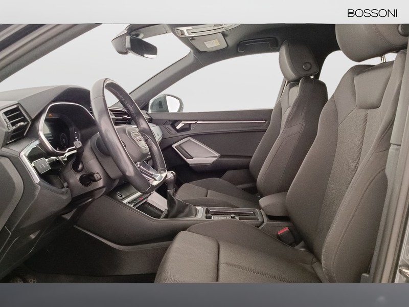 25 - Audi Q3 sportback 35 1.5 tfsi evo2 s line edition