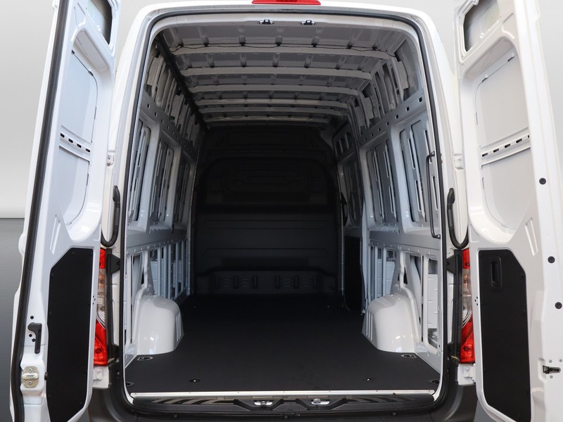 13 - Mercedes Vans Sprinter 315 rwd 2.0 cdi dc 43/35 pro