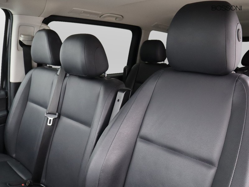 7 - Mercedes Vans Vito 116 cdi long tourer pro auto my20