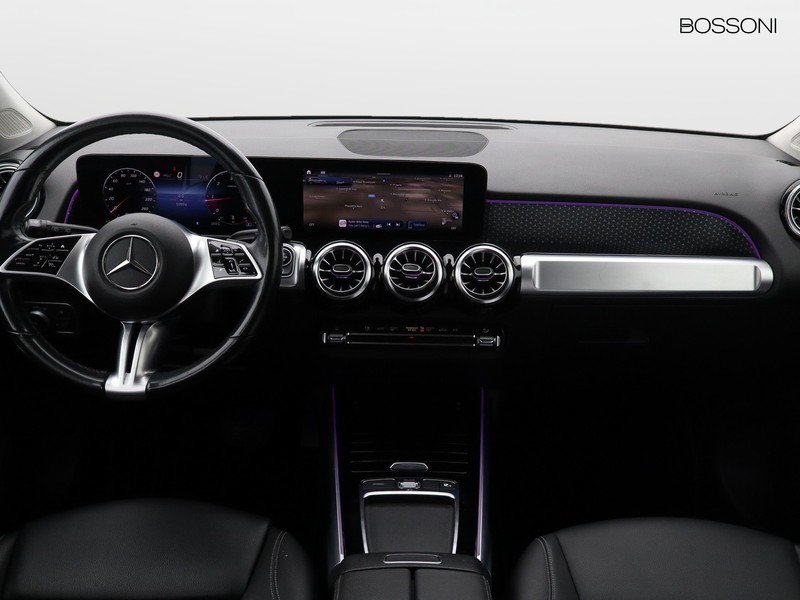 13 - Mercedes GLB 200 d progressive advanced plus 4matic 8g-dct