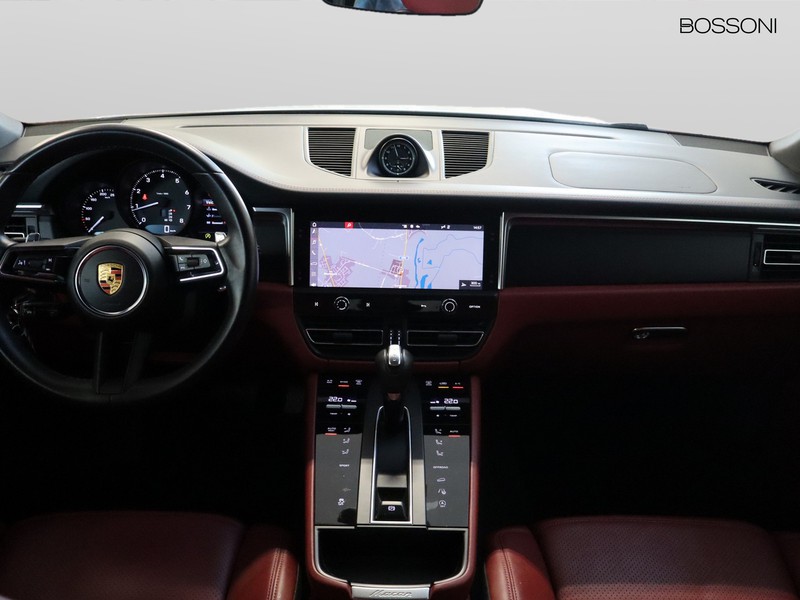 13 - Porsche Macan 2.0 265cv t pdk