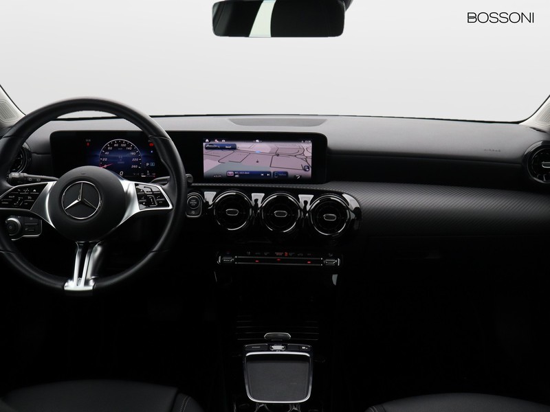 13 - Mercedes Classe A 180 d advanced speedshift dct amg 8g