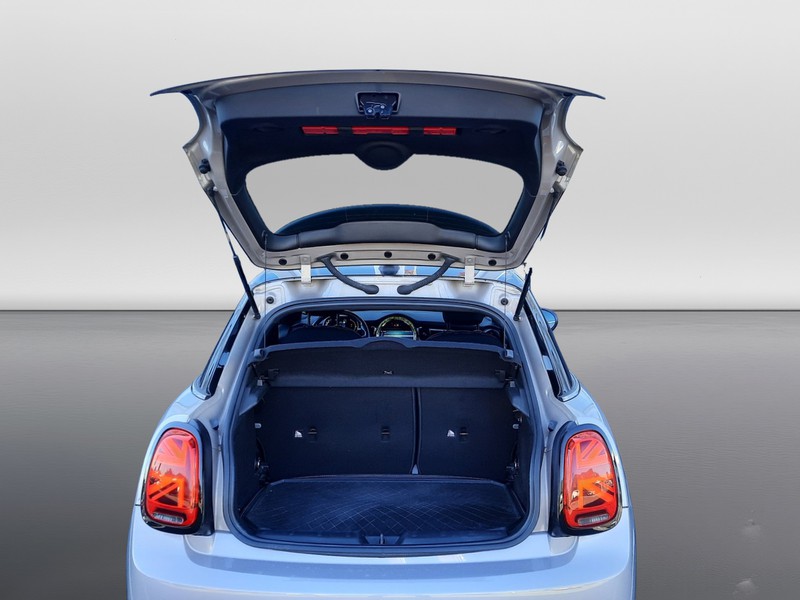 19 - Mini Mini 5 porte 1.5 twin power turbo cooper essential