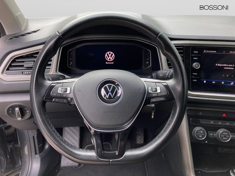 13 - Volkswagen T-Roc 2.0 tdi scr 115cv business