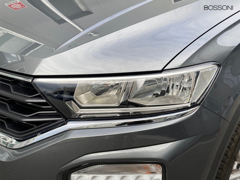 19 - Volkswagen T-Roc 2.0 tdi scr 115cv business