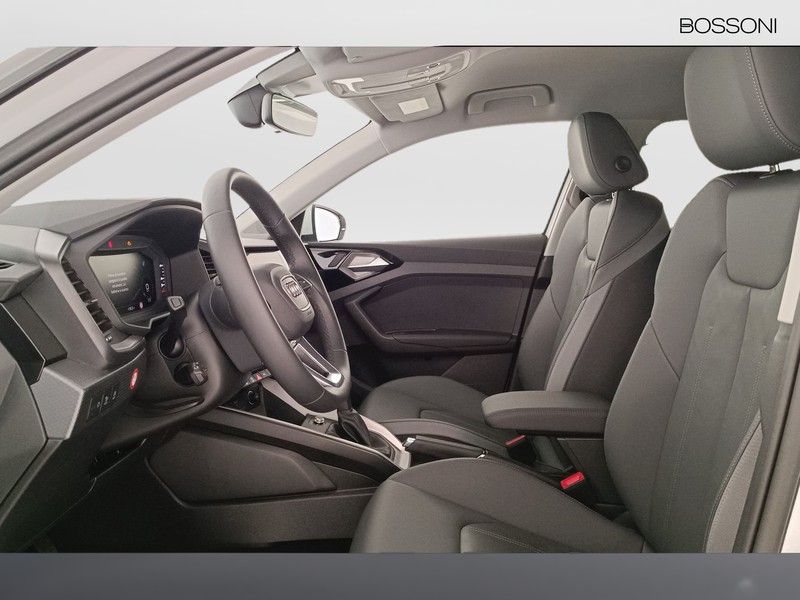 25 - Audi A1 sportback 30 1.0 tfsi 116cv business s tronic