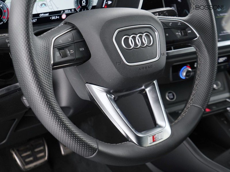 25 - Audi Q3 sportback 40 2.0 tdi 193cv s line edition quattro s tronic
