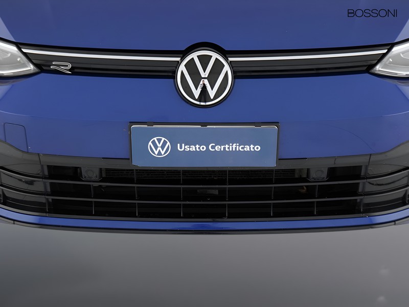 13 - Volkswagen Golf 1.5 tsi evo act 150cv r-line