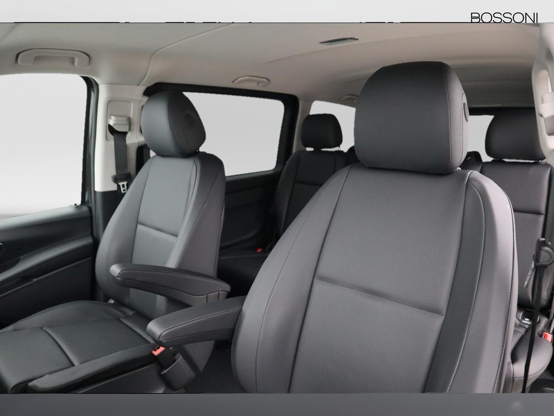 7 - Mercedes Vans Vito mixto 116 cdi long select 9g-tronic