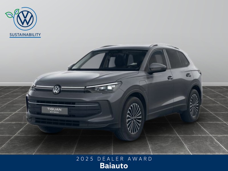 1 - Volkswagen Tiguan 1.5 etsi act 150cv edition plus dsg