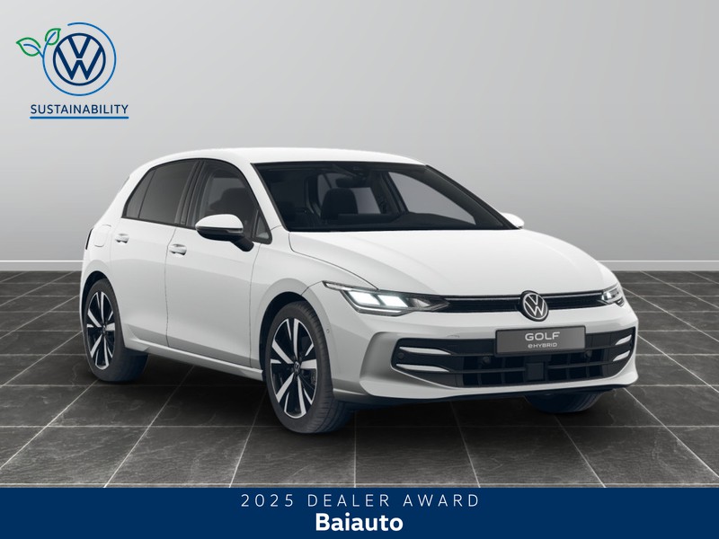 7 - Volkswagen Golf 1.5 tsi ehybrid 204cv edition plus dsg