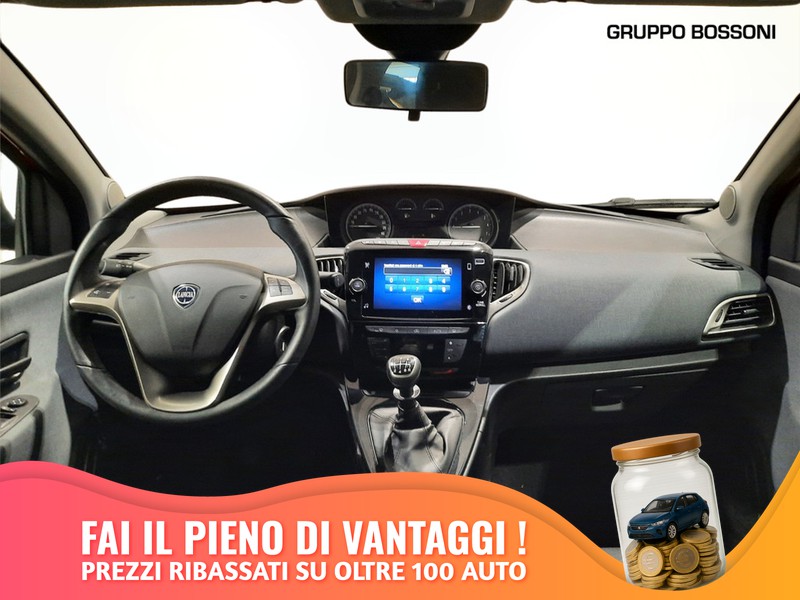 7 - Lancia Ypsilon 1.0 firefly hybrid 70cv gold plus s&s 5p.ti