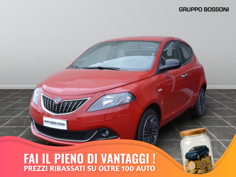 1 - Lancia Ypsilon 5 porte 1.0 firefly hybrid 70cv gold s&s