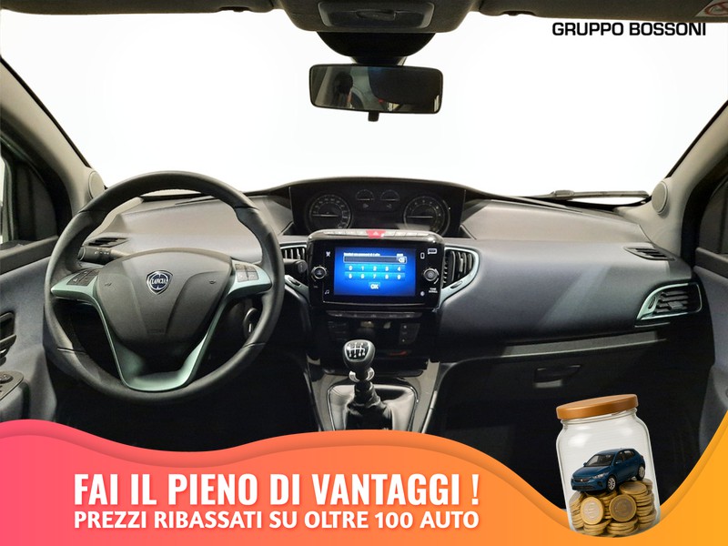 7 - Lancia Ypsilon 1.0 firefly hybrid 70cv gold plus s&s 5p.ti