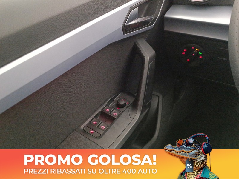 13 - Seat Arona 1.0 ecotsi 95cv fr