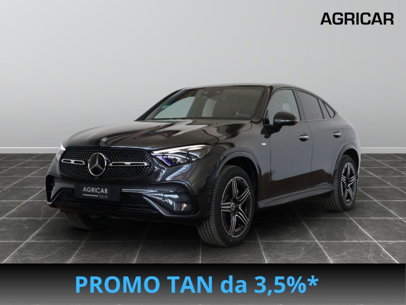 1 - Mercedes GLC coupe 300 de plug in hybrid amg line premium 4matic 9g-tronic